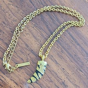 Eckored Y2K Gold Chain Necklace with Tigerprint Tooth Charm